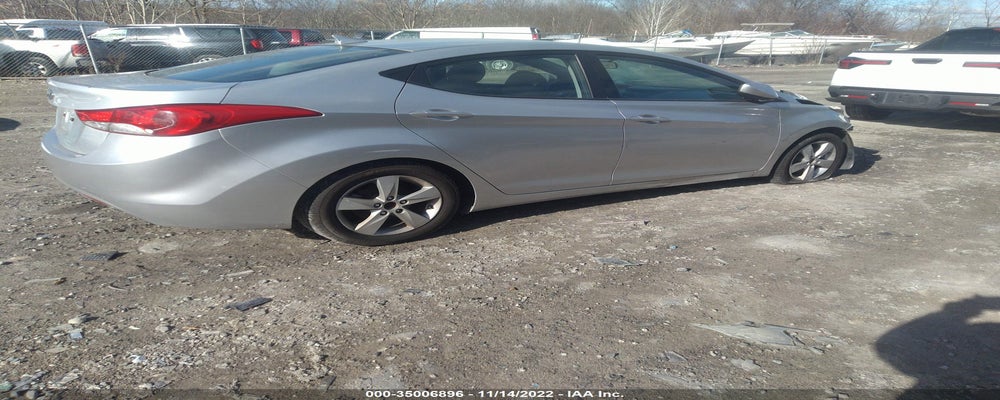 5NPDH4AE6DH444990 2013 HYUNDAI ELANTRA photo no. 4