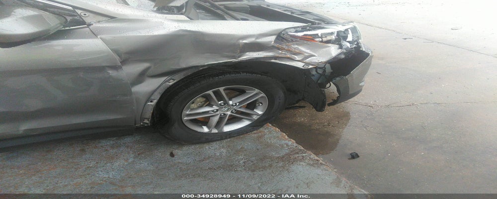 5NMZTDLB8JH079664 2018 HYUNDAI SANTA FE SPORT photo no. 6