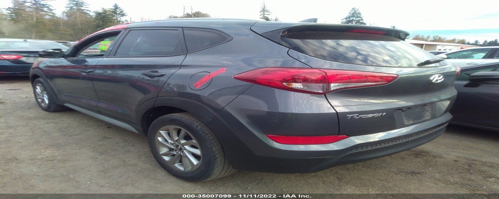 KM8J33A43JU731087 2018 HYUNDAI TUCSON photo no. 3