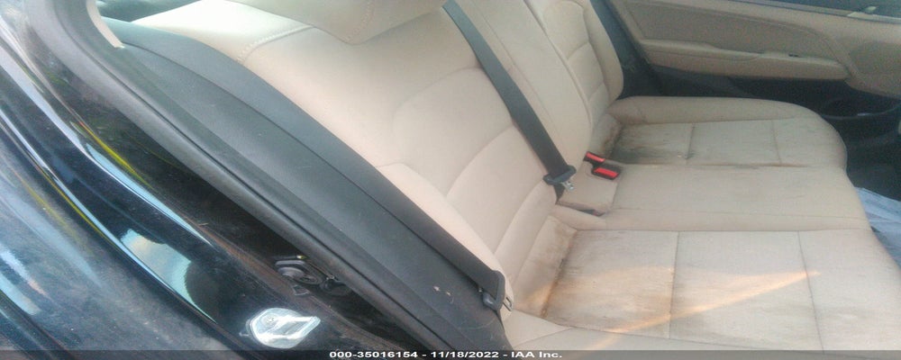 5NPD84LF3JH368596 2018 HYUNDAI ELANTRA photo no. 8