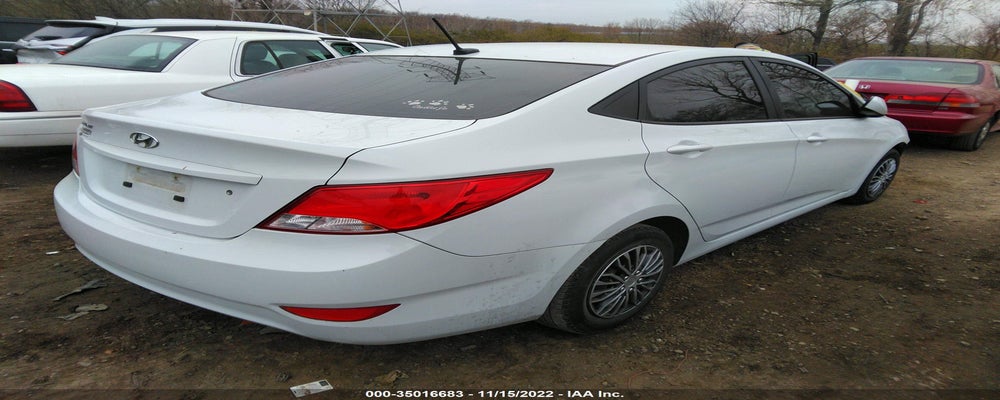 KMHCT4AE1HU368404 2017 HYUNDAI ACCENT photo no. 4