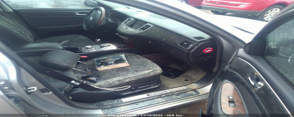 KMHGC4DF8BU115139 2011 HYUNDAI GENESIS photo no. 5
