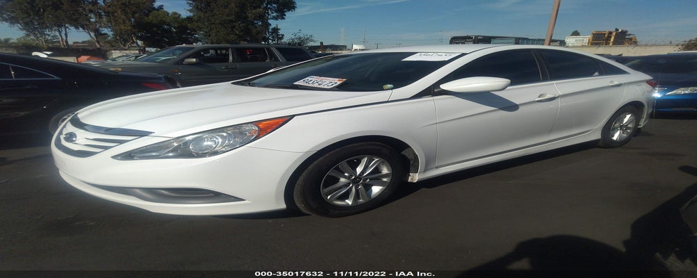 5NPEB4AC4EH900622 2014 HYUNDAI SONATA photo no. 2
