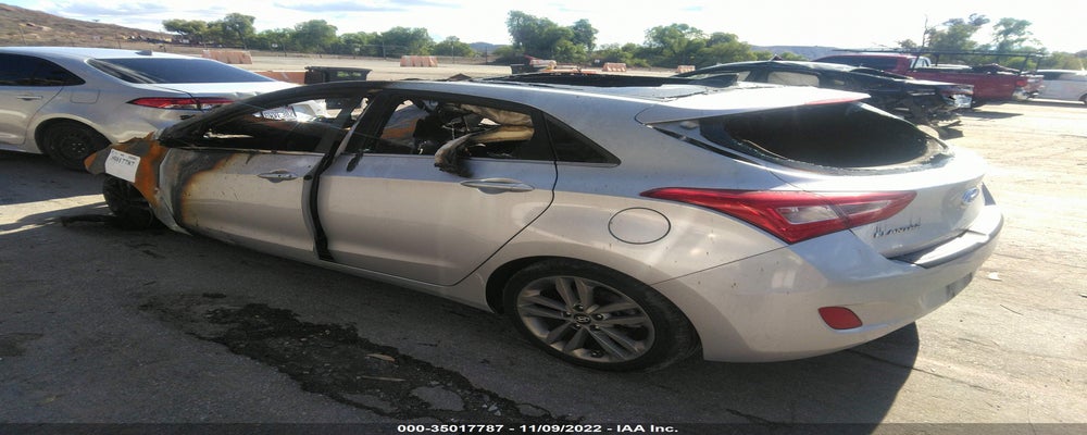 KMHD35LH4GU284528 2016 HYUNDAI ELANTRA GT photo no. 3