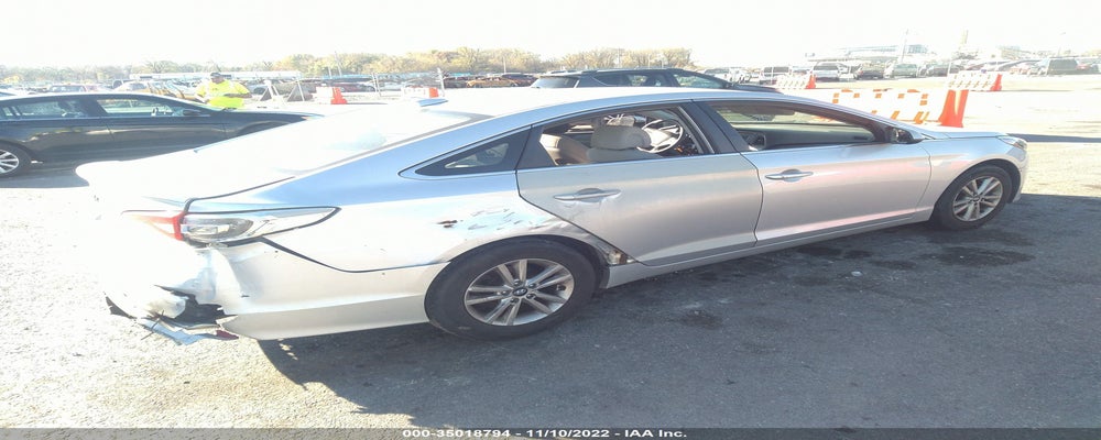 5NPE24AF5GH400546 2016 HYUNDAI SONATA photo no. 4