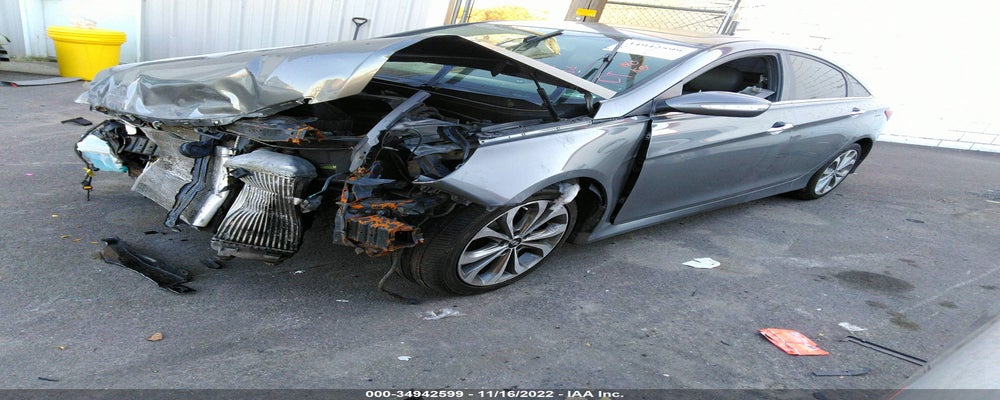 5NPEC4AB7EH856359 2014 HYUNDAI SONATA photo no. 2