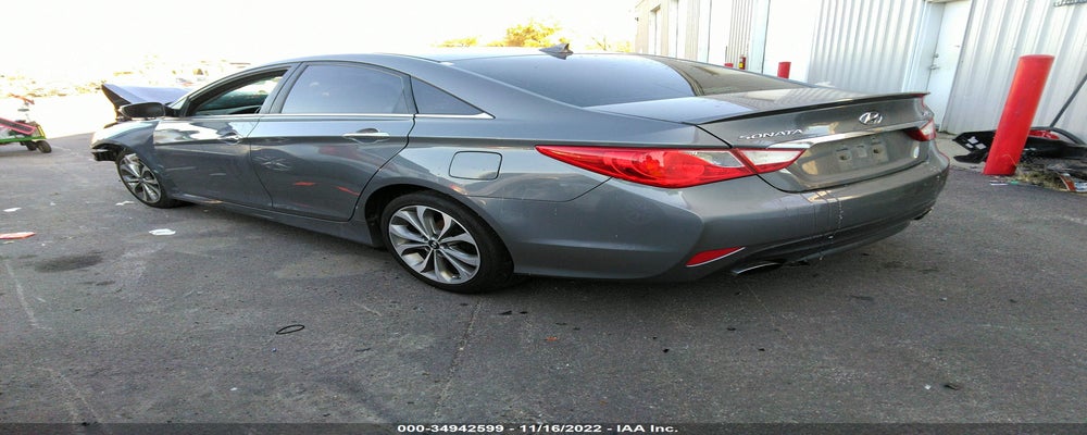 5NPEC4AB7EH856359 2014 HYUNDAI SONATA photo no. 3