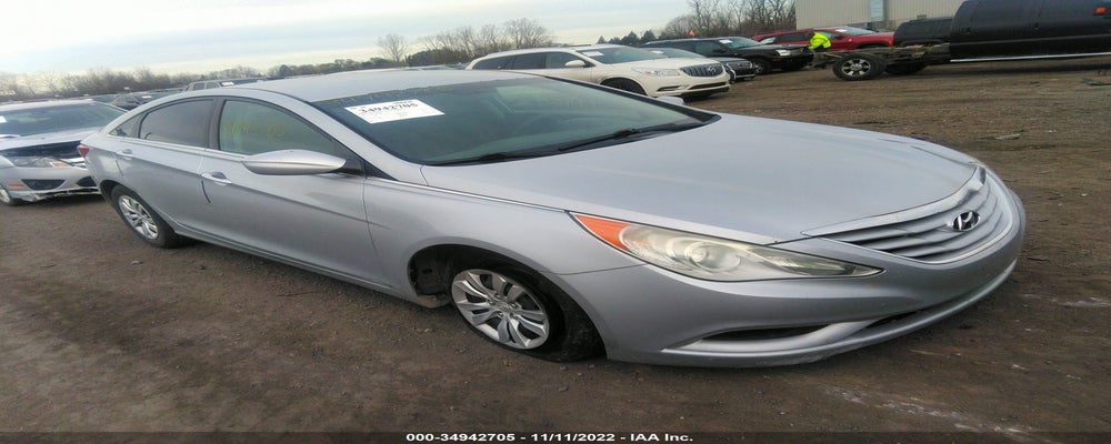 5NPEB4AC2BH060822 2011 HYUNDAI SONATA photo no. 15