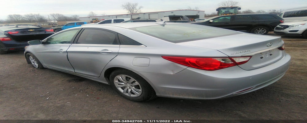 5NPEB4AC2BH060822 2011 HYUNDAI SONATA photo no. 3