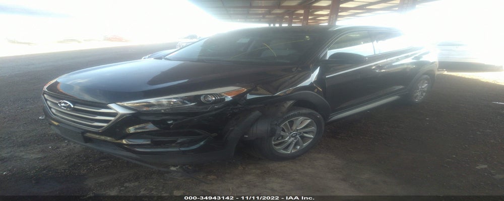 KM8J33A49HU330492 2017 HYUNDAI TUCSON photo no. 2