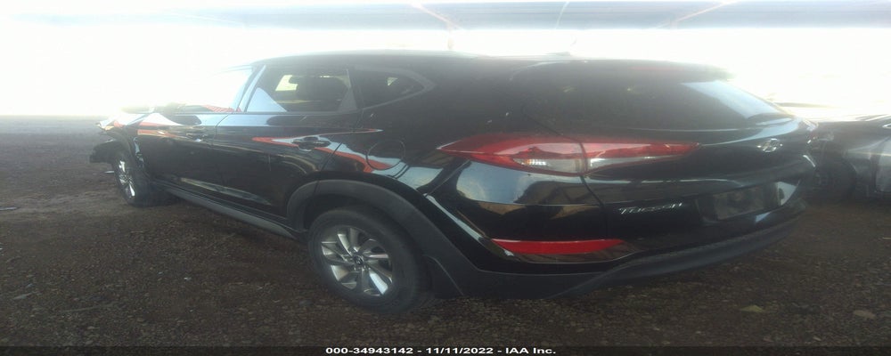 KM8J33A49HU330492 2017 HYUNDAI TUCSON photo no. 3
