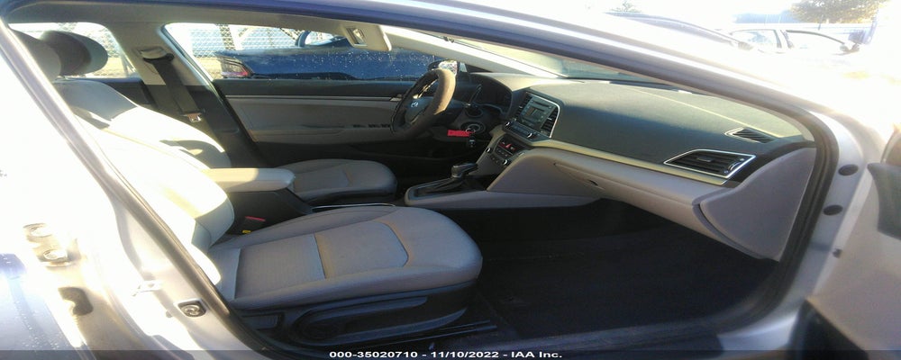 KMHD74LF0HU324747 2017 HYUNDAI ELANTRA photo no. 5