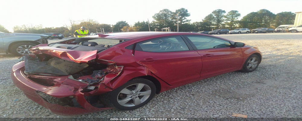 KMHDH4AE5DU955026 2013 HYUNDAI ELANTRA photo no. 4