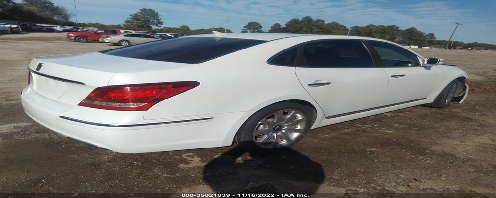 KMHGH4JF0BU038952 2011 HYUNDAI EQUUS photo no. 4