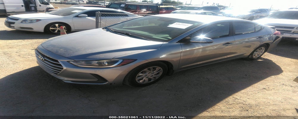 5NPD74LF4HH206795 2017 HYUNDAI ELANTRA photo no. 2