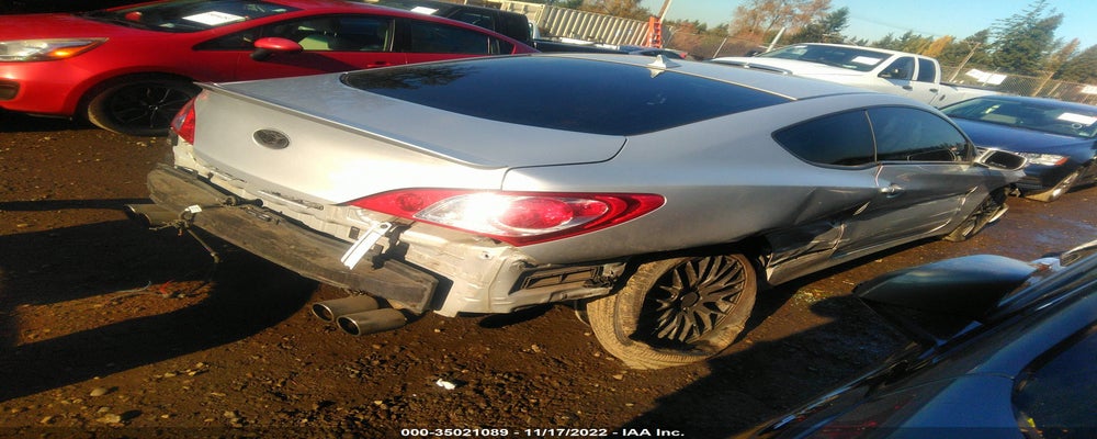 KMHHU6KH6BU057758 2011 HYUNDAI GENESIS COUPE photo no. 4