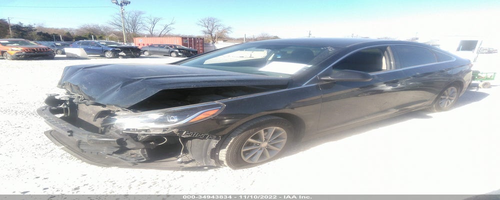 5NPE24AF1KH738681 2019 HYUNDAI SONATA photo no. 2