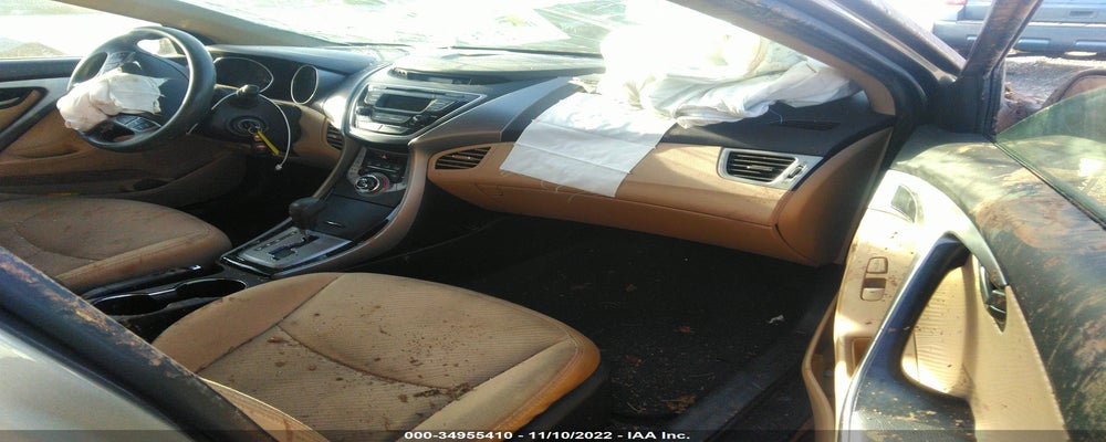 5NPDH4AE8DH276527 2013 HYUNDAI ELANTRA photo no. 5