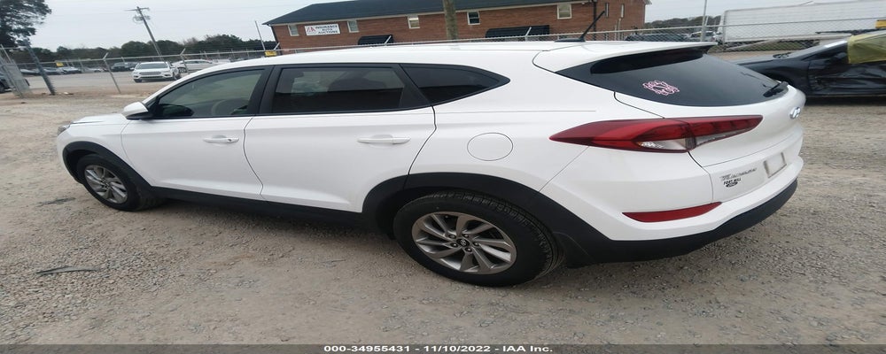 KM8J23A44HU577017 2017 HYUNDAI TUCSON photo no. 3