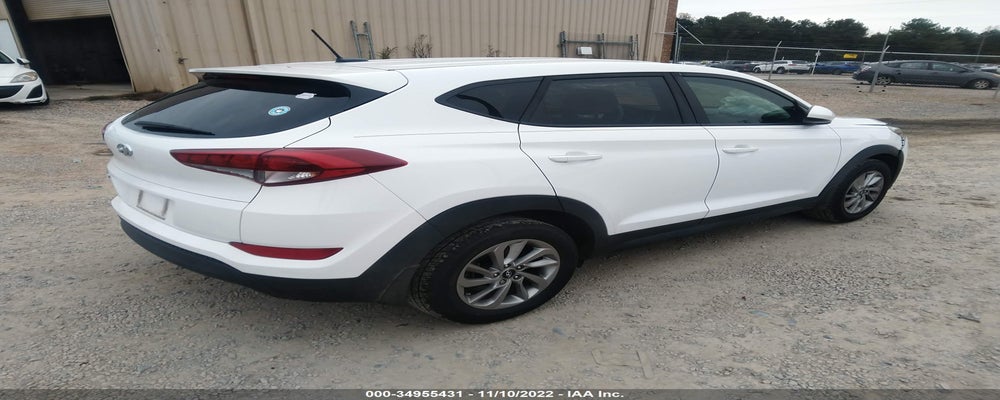 KM8J23A44HU577017 2017 HYUNDAI TUCSON photo no. 4