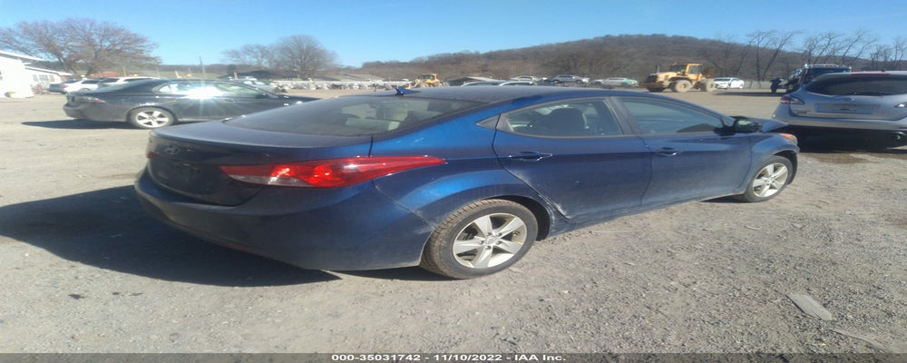 KMHDH4AE0DU590996 2013 HYUNDAI ELANTRA photo no. 4