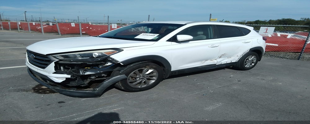 KM8J33A40GU174048 2016 HYUNDAI TUCSON photo no. 2