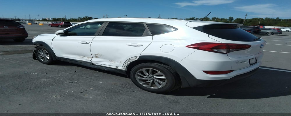 KM8J33A40GU174048 2016 HYUNDAI TUCSON photo no. 3
