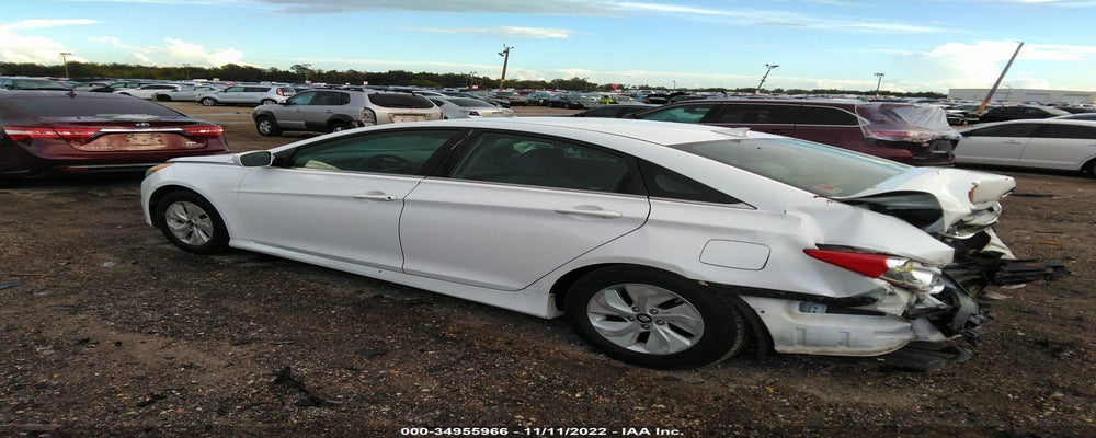 5NPEB4AC4EH816607 2014 HYUNDAI SONATA photo no. 3
