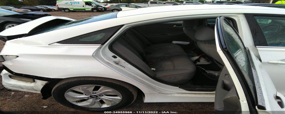 5NPEB4AC4EH816607 2014 HYUNDAI SONATA photo no. 8