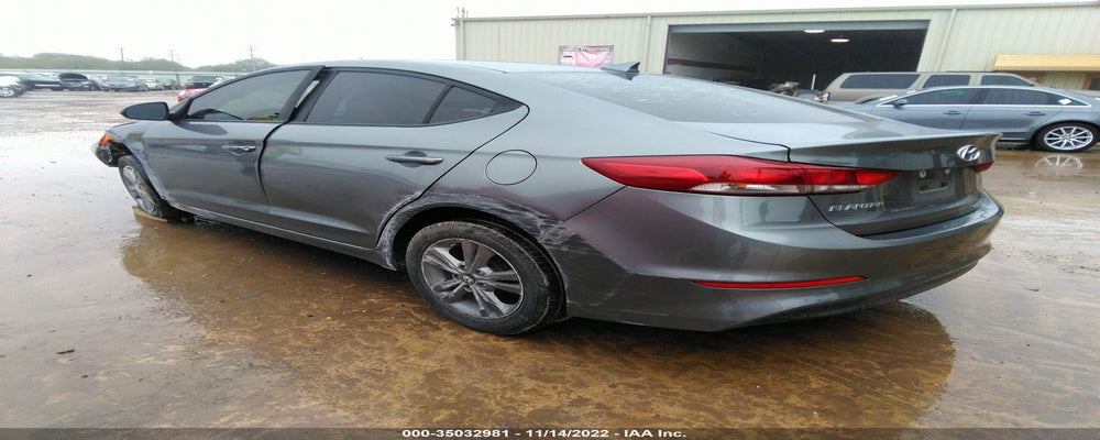 KMHD84LF2HU245626 2017 HYUNDAI ELANTRA photo no. 3