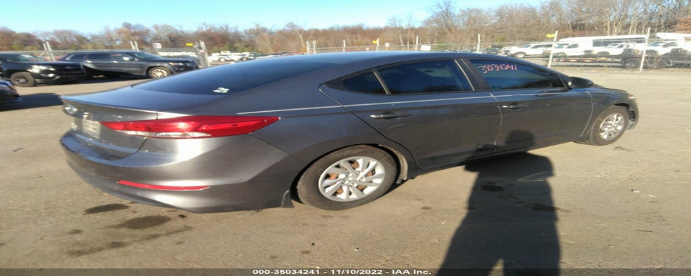 5NPD74LF9JH350588 2018 HYUNDAI ELANTRA photo no. 4
