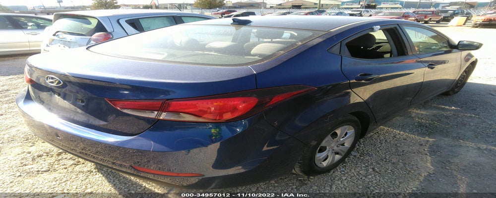 5NPDH4AEXGH789444 2016 HYUNDAI ELANTRA photo no. 4