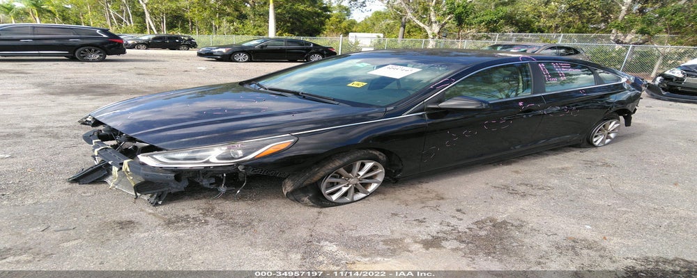 5NPE24AF2JH662922 2018 HYUNDAI SONATA photo no. 2