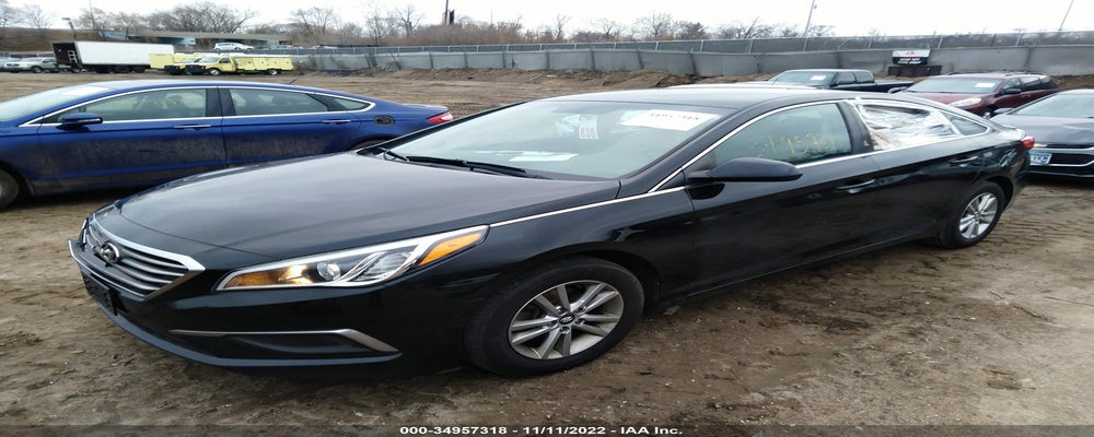 5NPE24AF3HH495948 2017 HYUNDAI SONATA photo no. 2
