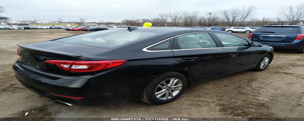 5NPE24AF3HH495948 2017 HYUNDAI SONATA photo no. 4