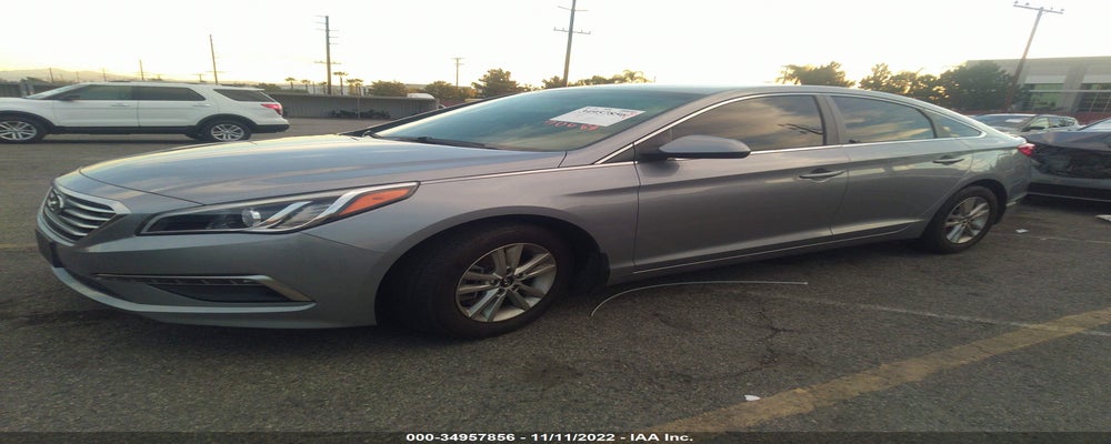 5NPE24AFXFH183011 2015 HYUNDAI SONATA photo no. 2