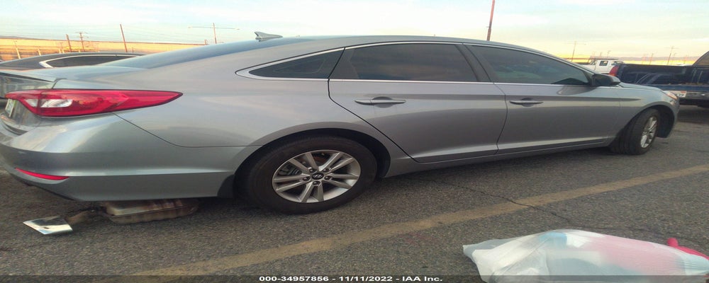 5NPE24AFXFH183011 2015 HYUNDAI SONATA photo no. 4