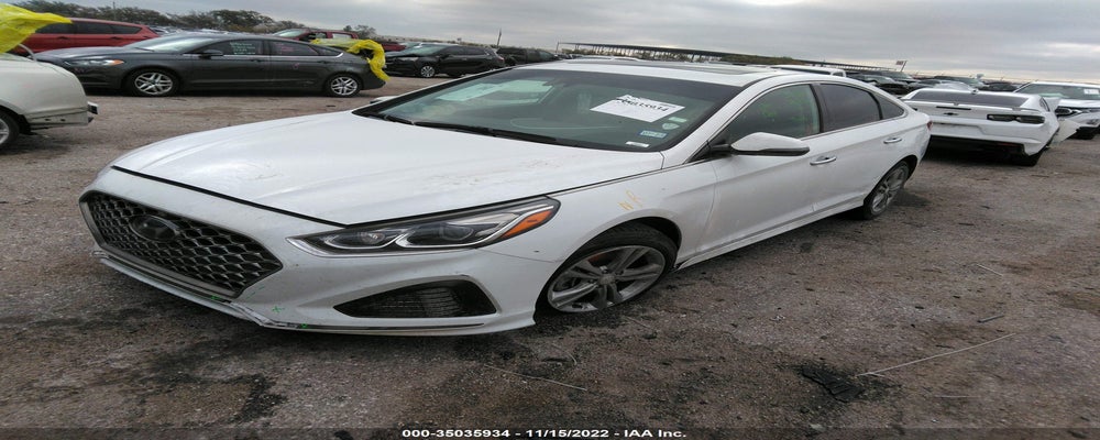 5NPE34AF3KH746231 2019 HYUNDAI SONATA photo no. 2