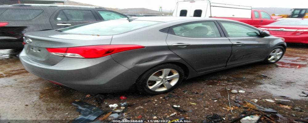 5NPDH4AE3DH391584 2013 HYUNDAI ELANTRA photo no. 4