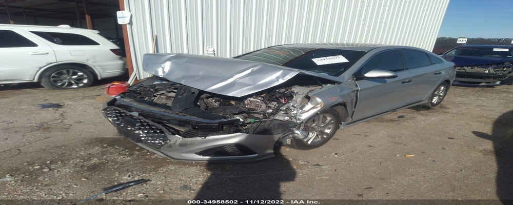 5NPE34AF8KH737833 2019 HYUNDAI SONATA photo no. 2