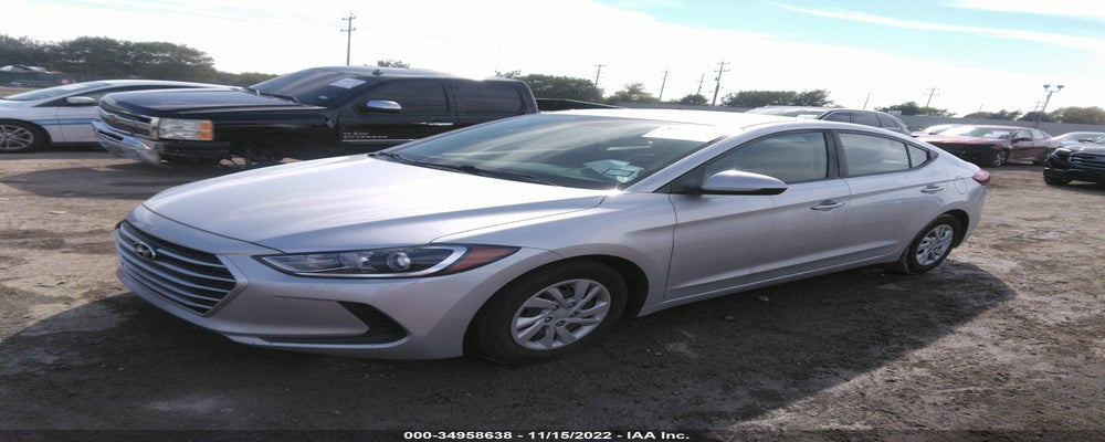 5NPD74LF6HH209052 2017 HYUNDAI ELANTRA photo no. 2