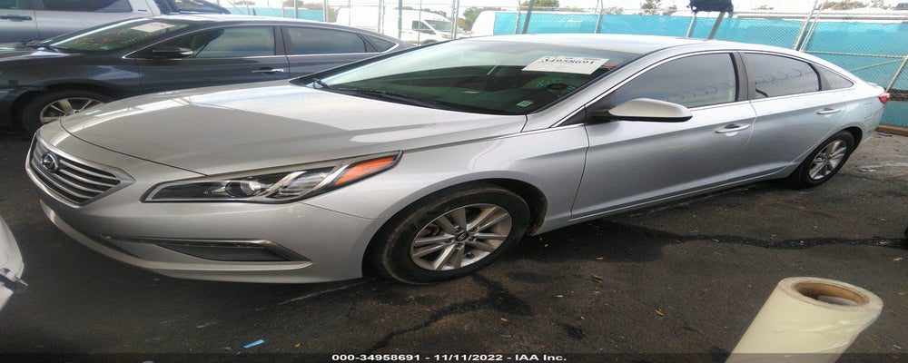 5NPE24AF8FH210724 2015 HYUNDAI SONATA photo no. 2