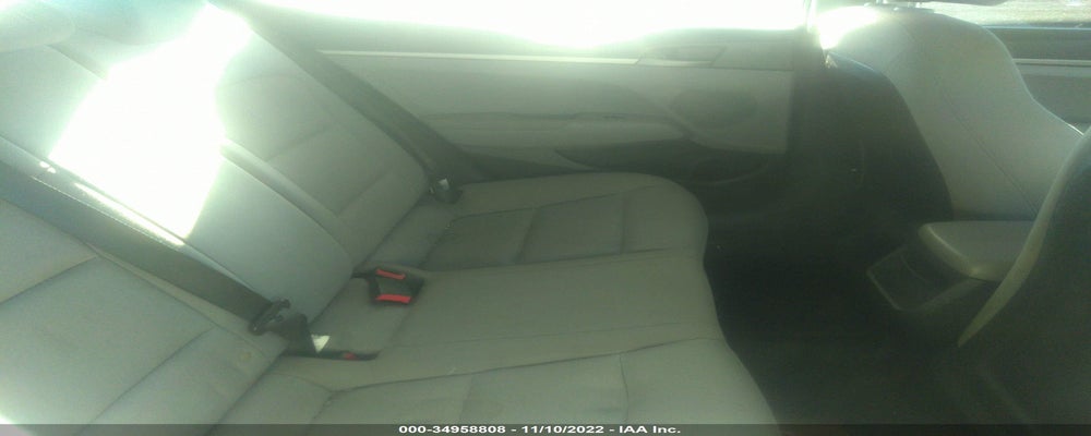 KMHD74LF0HU151988 2017 HYUNDAI ELANTRA photo no. 8