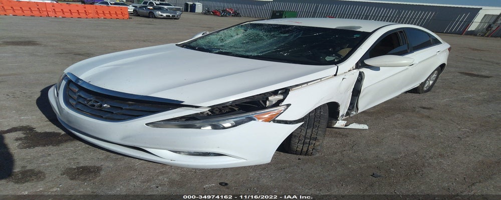 5NPEB4AC2DH750234 2013 HYUNDAI SONATA photo no. 2
