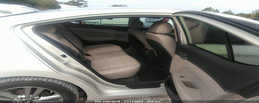 5NPD84LF9HH032736 2017 HYUNDAI ELANTRA photo no. 8