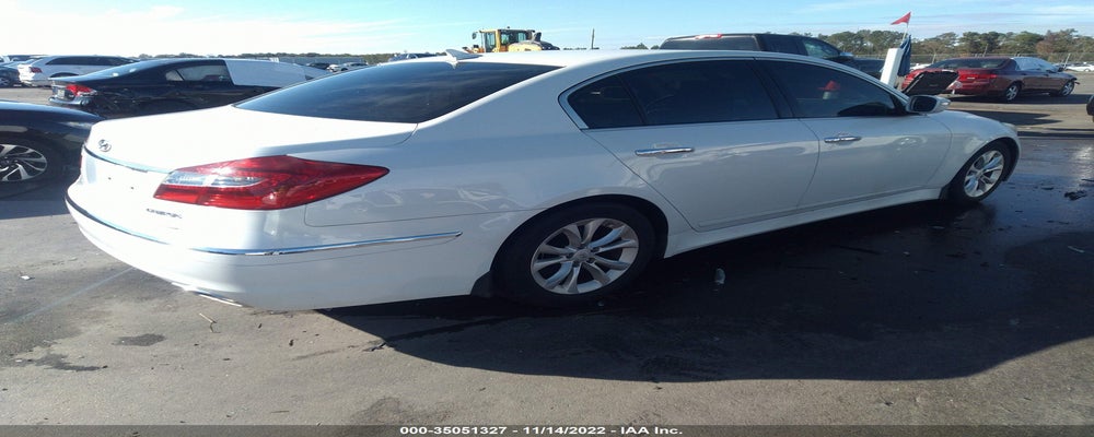 KMHGC4DD0DU228519 2013 HYUNDAI GENESIS photo no. 4