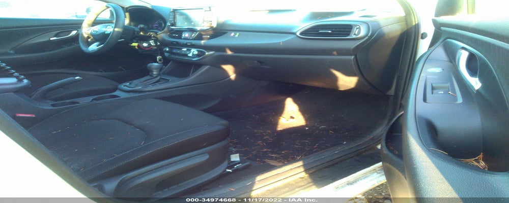 KMHH35LE4JU013192 2018 HYUNDAI ELANTRA GT photo no. 5