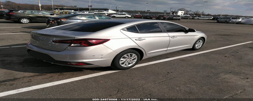 KMHD74LF3LU011023 2020 HYUNDAI ELANTRA photo no. 4