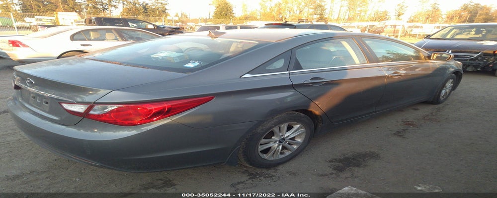 5NPEB4AC0DH628567 2013 HYUNDAI SONATA photo no. 4