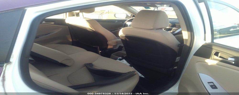 KMHCT4AE3GU117267 2016 HYUNDAI ACCENT photo no. 8